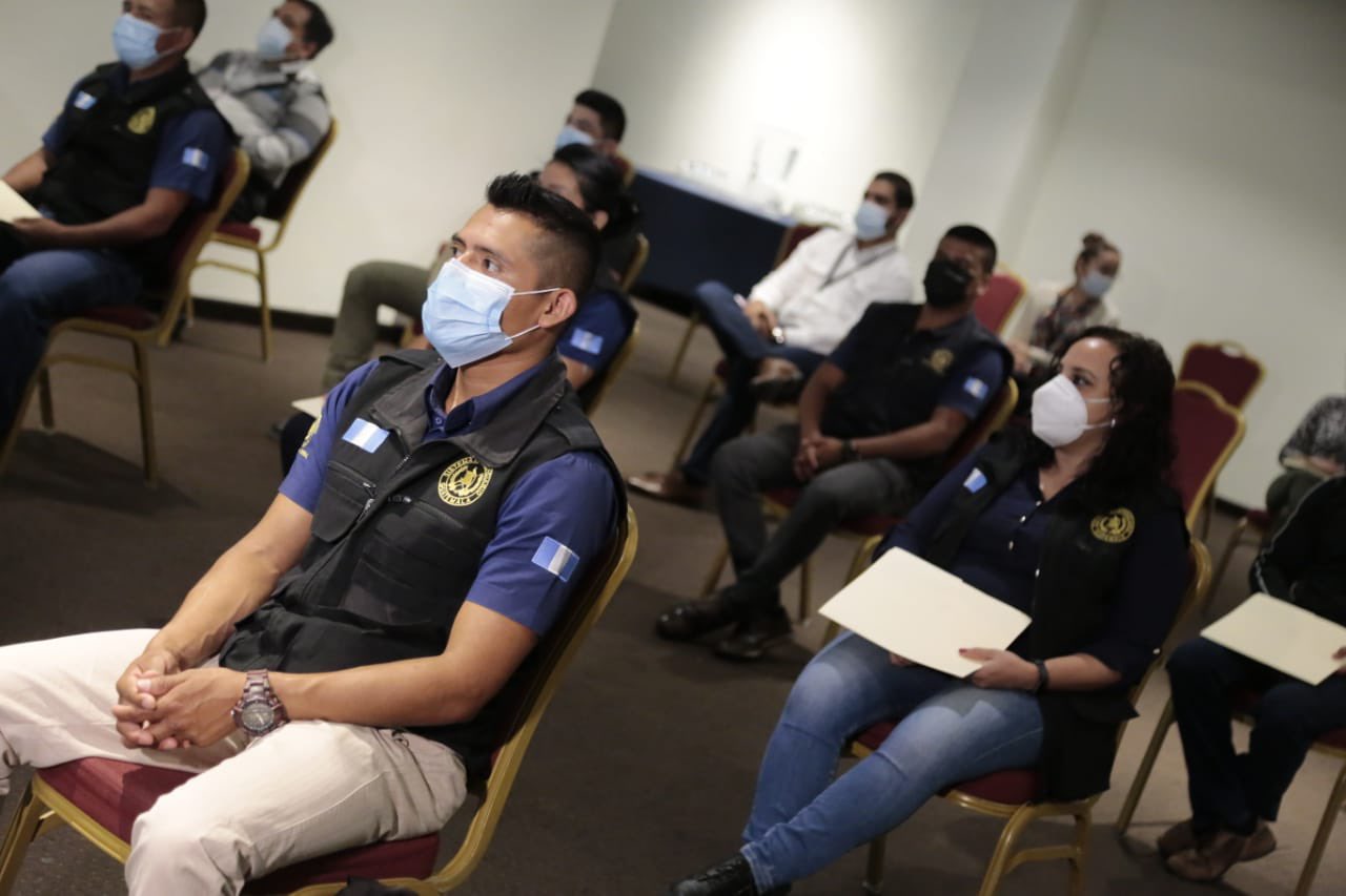 Concluye diplomado de especialización a los guardias penitenciarios