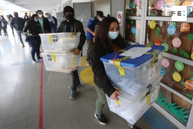 Chile espera alta participación en la segunda jornada electoral