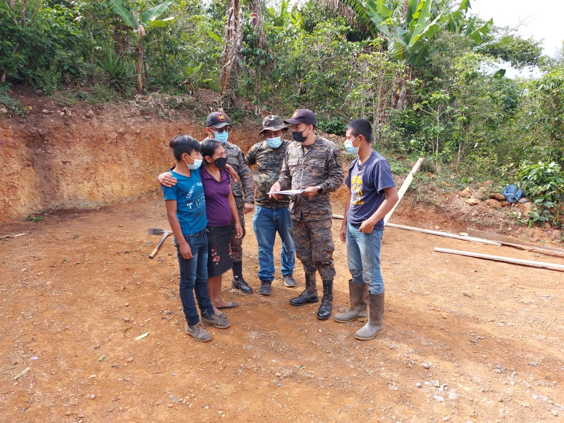 Empieza construcción de viviendas para afectados por Eta y Iota en Alta Verapaz y Zacapa