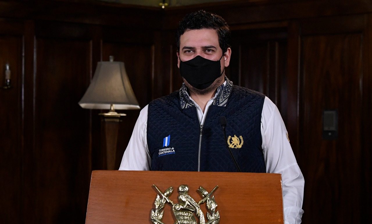 El ministro de Trabajo y Previsión Social, Rafael Rodríguez, en mensaje a la población por el Dia Internacional de los trabajadores