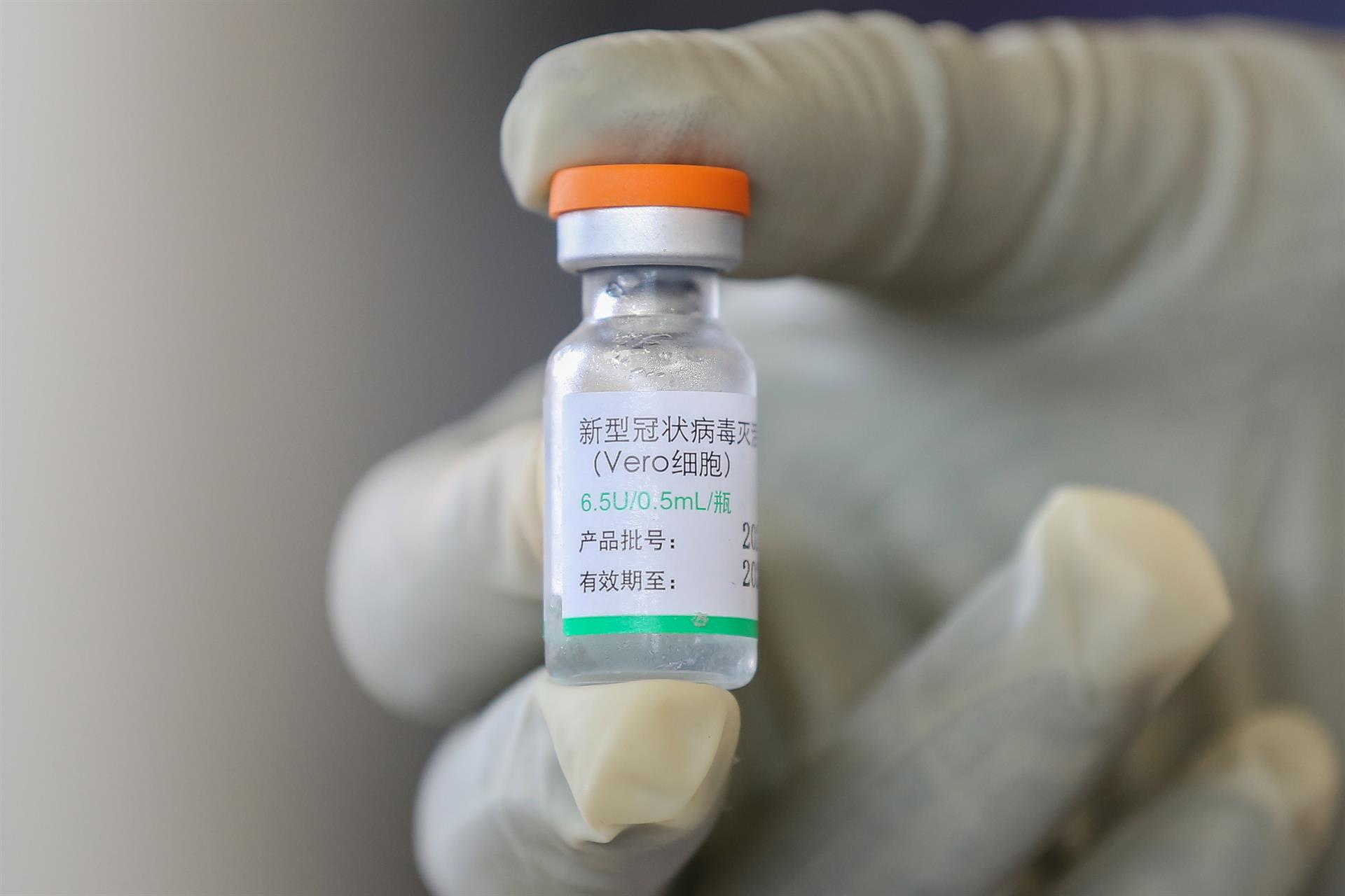 La OMS aprueba el uso de emergencia de la vacuna china Sinopharm