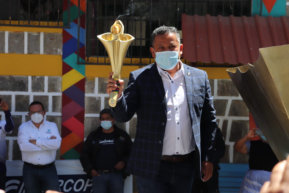 Llegada de la antorcha del bicentenario a San Juan la Laguna, Sololá