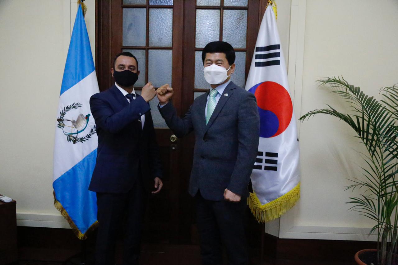 Mingob y Corea buscan trabajar en proyectos de prevención y combate del narcotráfico