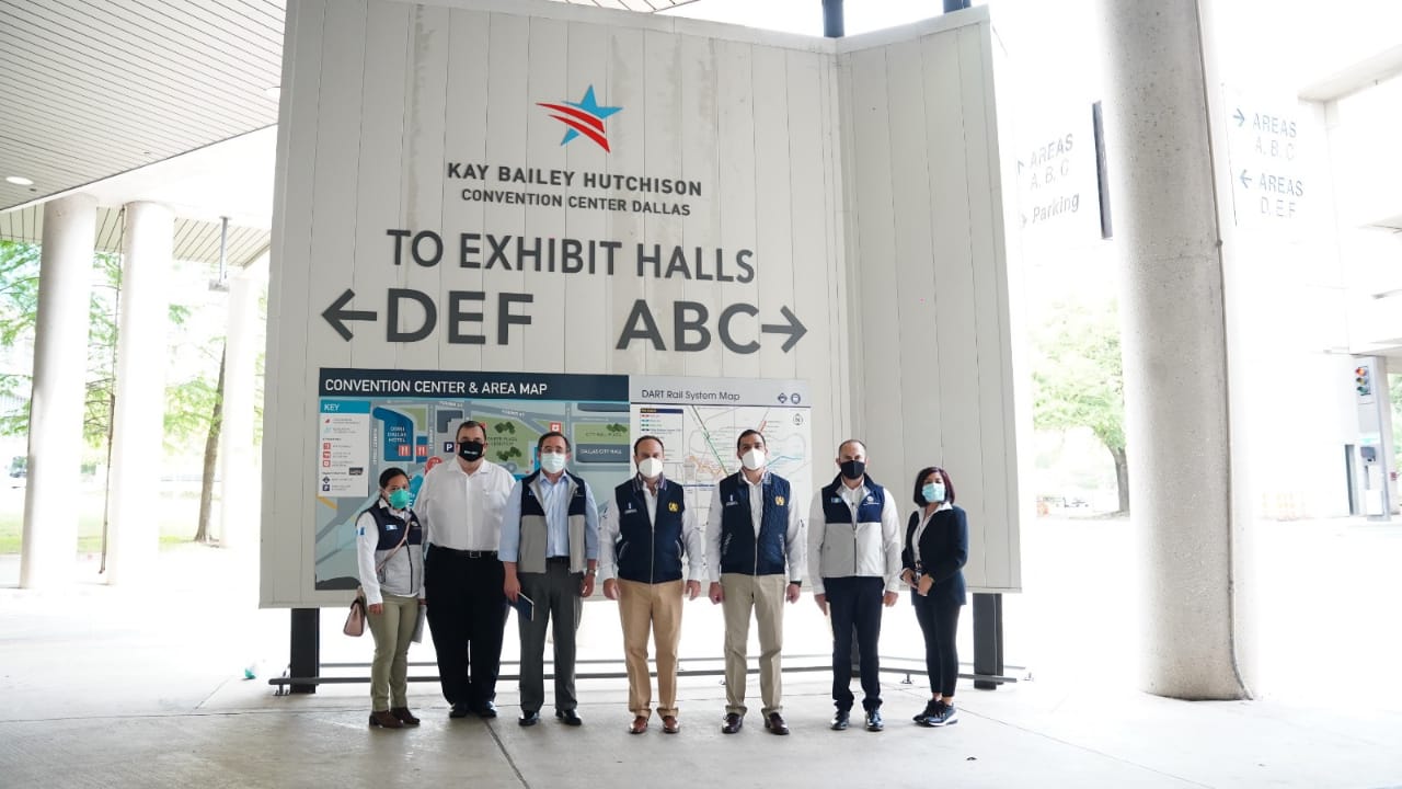 Canciller visita albergues temporales de menores de edad en Estados Unidos