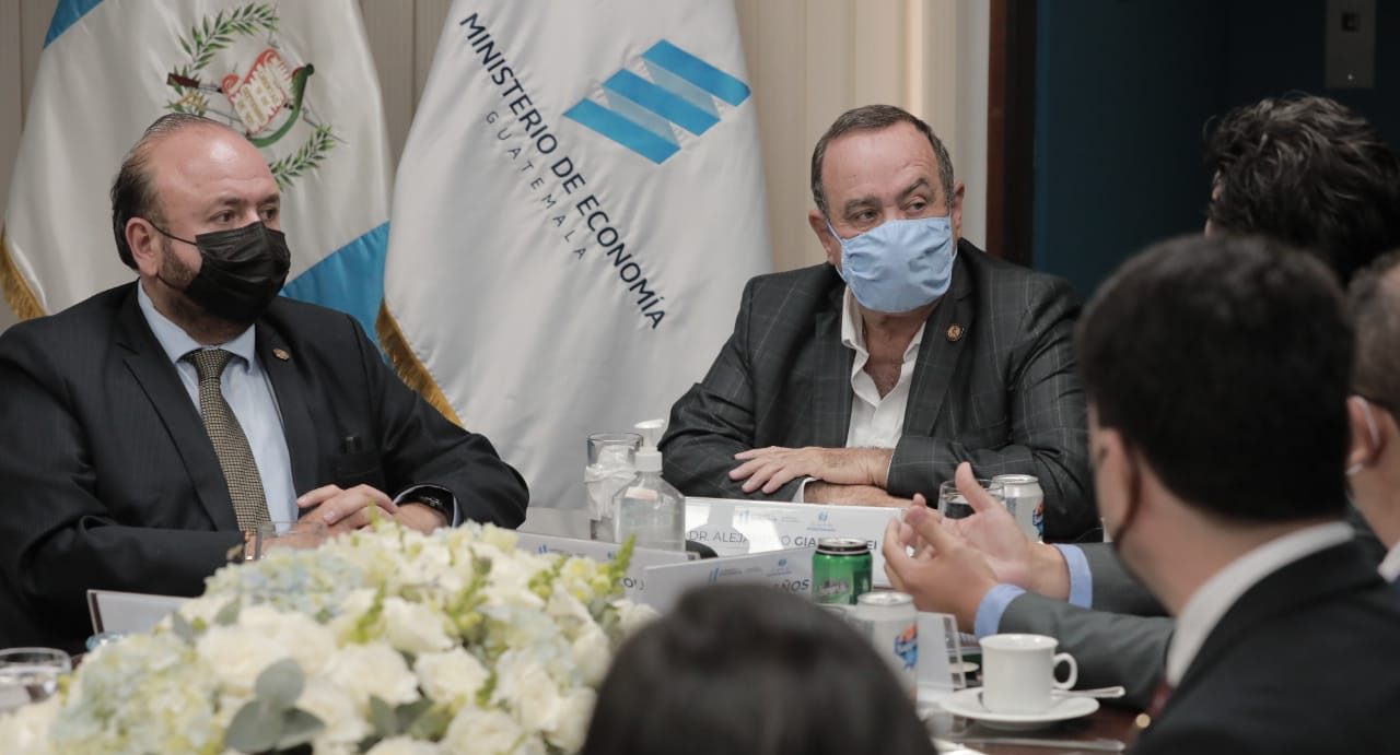 Mineco resalta importancia de continuar impulsando atracción de inversiones
