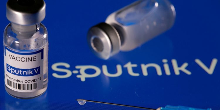 Gobierno detalla proceso para compra de la vacuna rusa Sputnik V