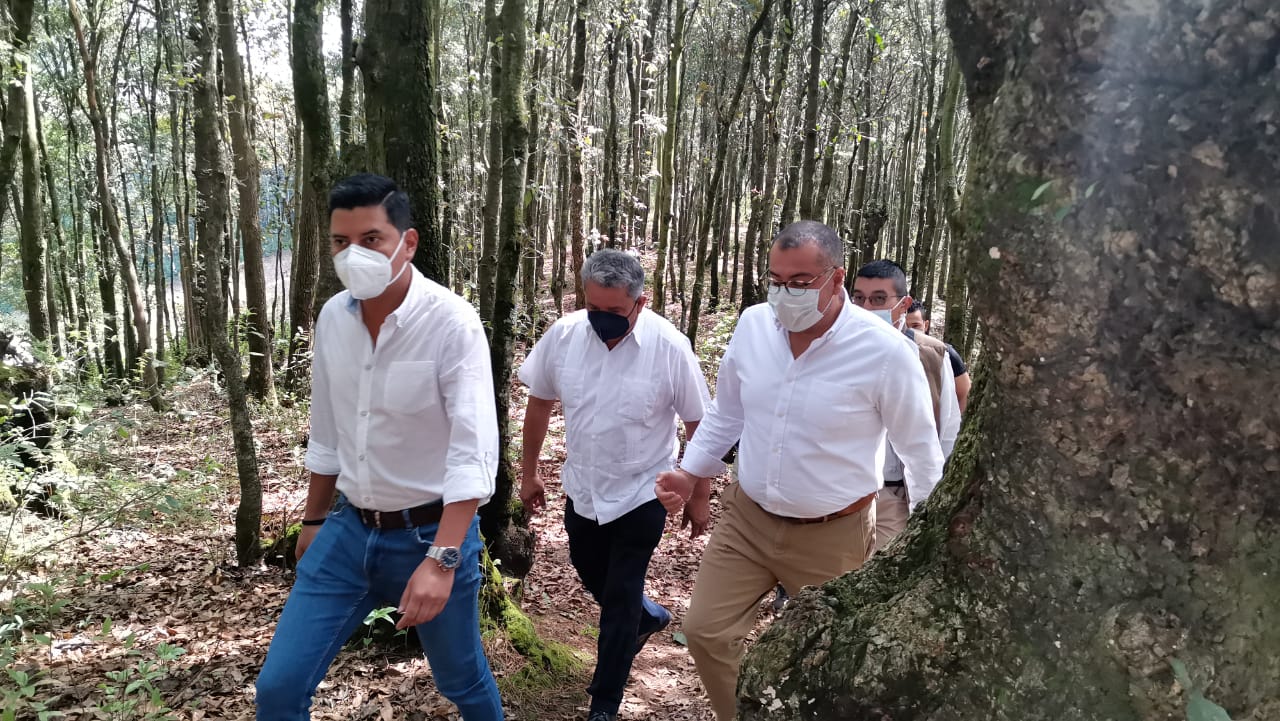 Promueven la creación de senderos en el cerro de la Cruz, en Olintepeque