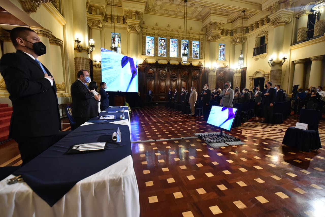 Presidente inaugura semana de las telecomunicaciones