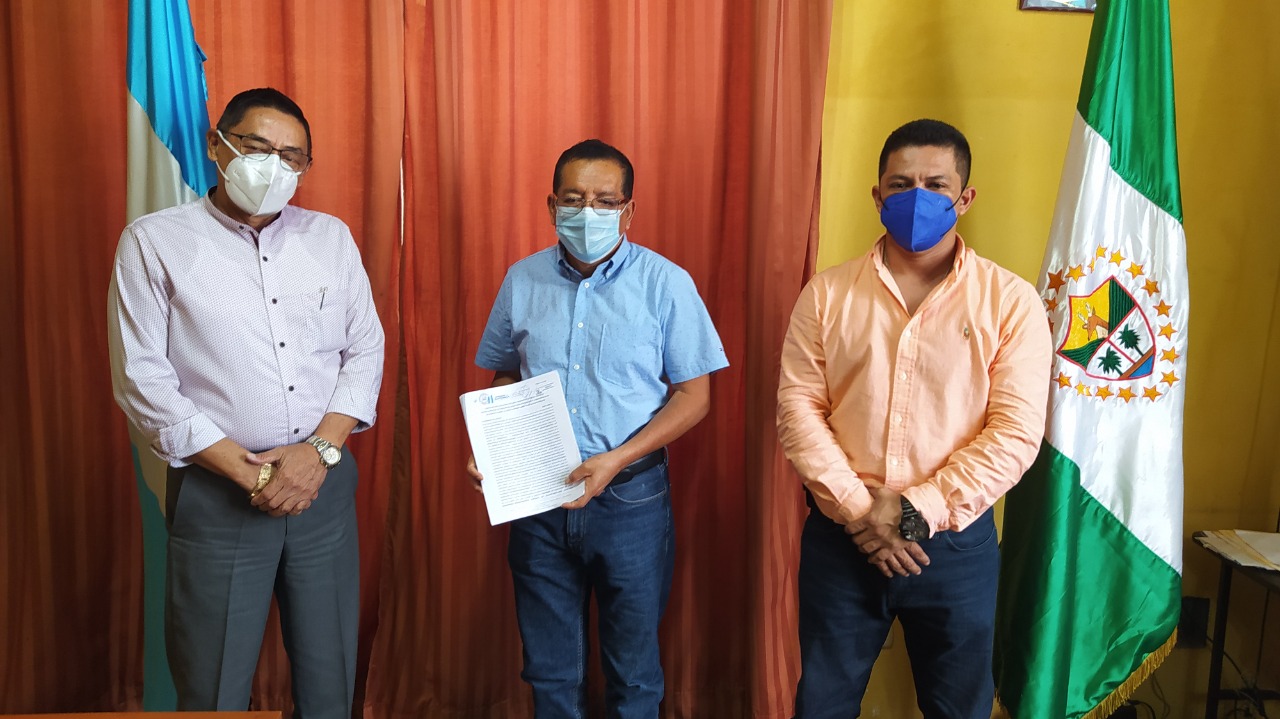 Convenios de ejecución de obras beneficiarán a vecinos de Suchitepéquez