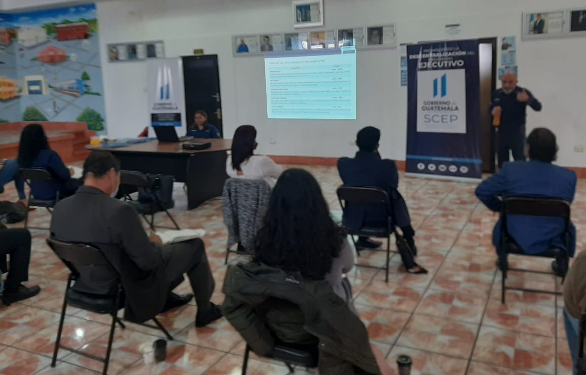 Autoridades de Chimaltenango se capacitan en descentralización