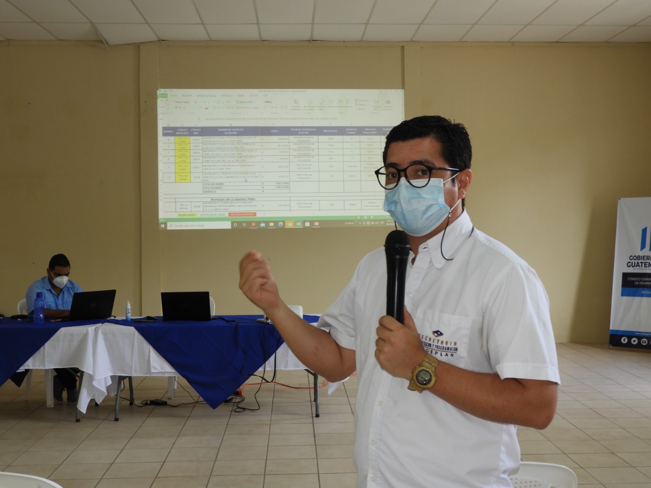 Petén atiende priorización de obras para 2022