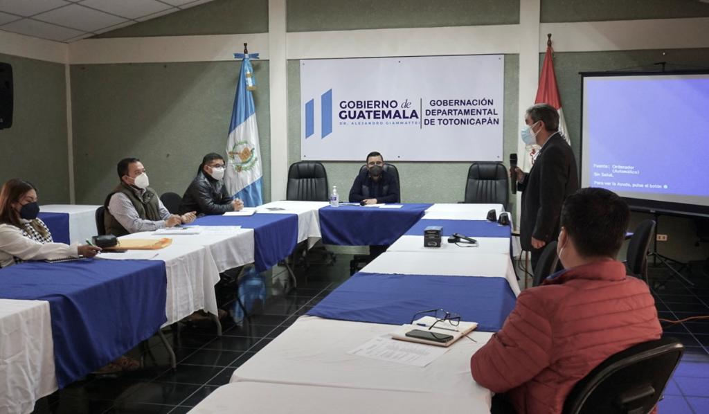 Totonicapán reactiva mesa departamental de competitividad