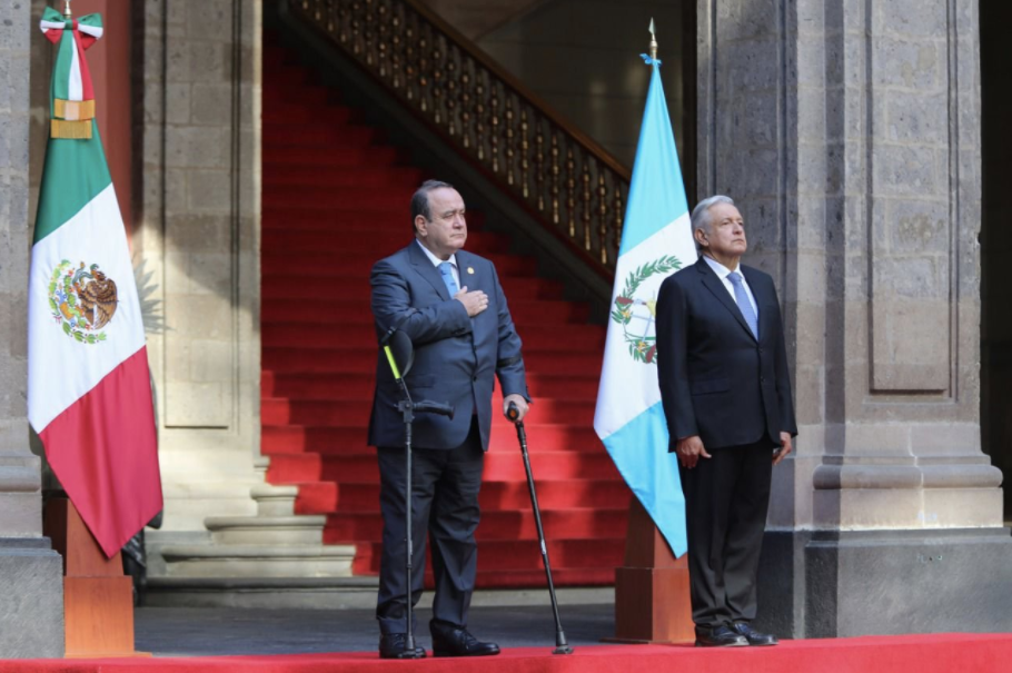 México y Guatemala anuncian instalación de tres aduanas binacionales