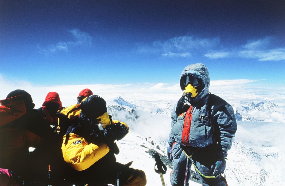 Jaime Viñals recuerda los momentos que marcaron su ascenso al Everest hace 20 años