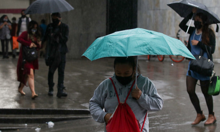 México pronostica lluvias torrenciales en nueve estados del país