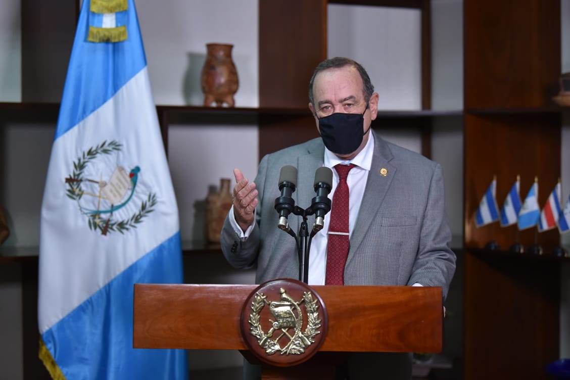 Presidente Alejandro Giammattei
