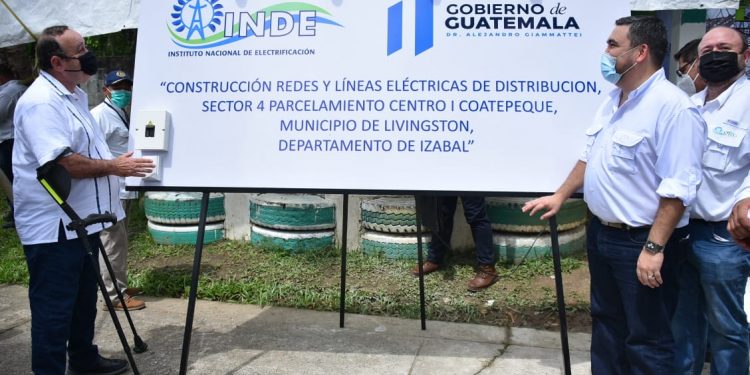 Abastecimiento de agua potable y electricidad es prioridad en Livingston, señala el Presidente