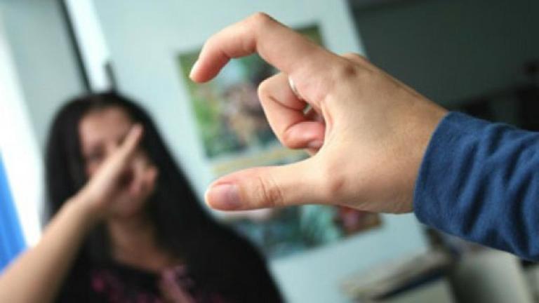 Publican reglamento que reconoce la lengua de señas en el sistema educativo