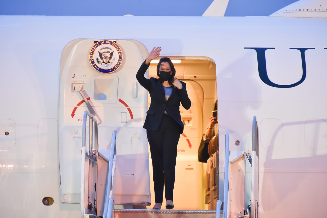 Presidente Giammattei se reúne este lunes con Kamala Harris, vicepresidenta de EE. UU.