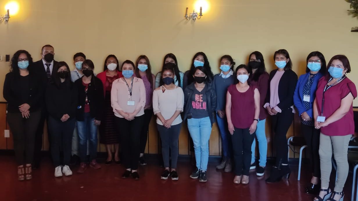 Servidoras cívicas se capacitan en prevención de la violencia
