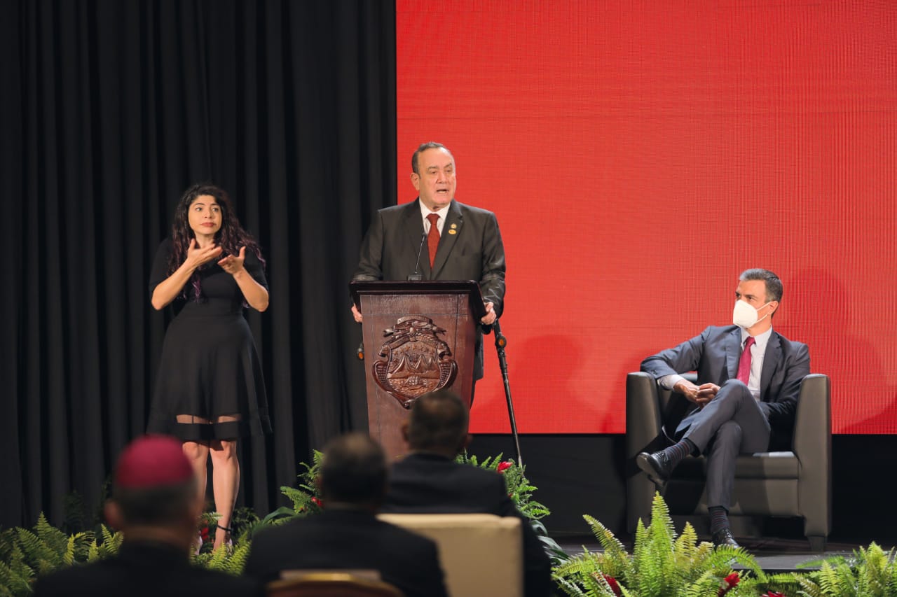 Presidente Giammattei participa en evento de solidaridad para personas desplazadas y refugiadas