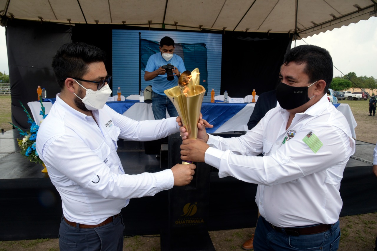 Antorcha del Bicentenario llega a Jalapa