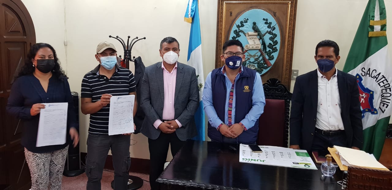 Ejecutarán proyectos de agua potable en Santa Lucía Milpas Altas