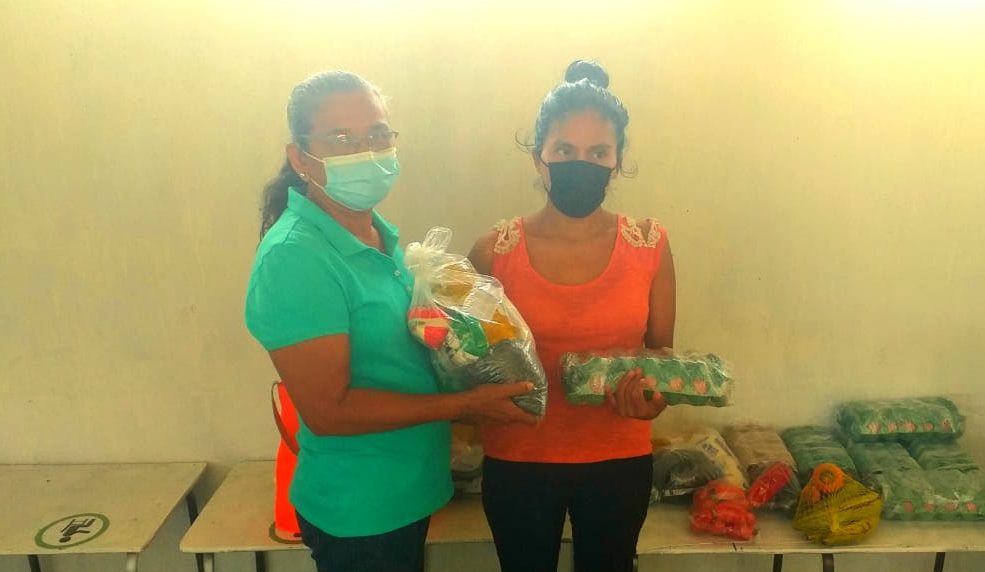 Alumnos de Jalpatagua reciben alimentos escolares