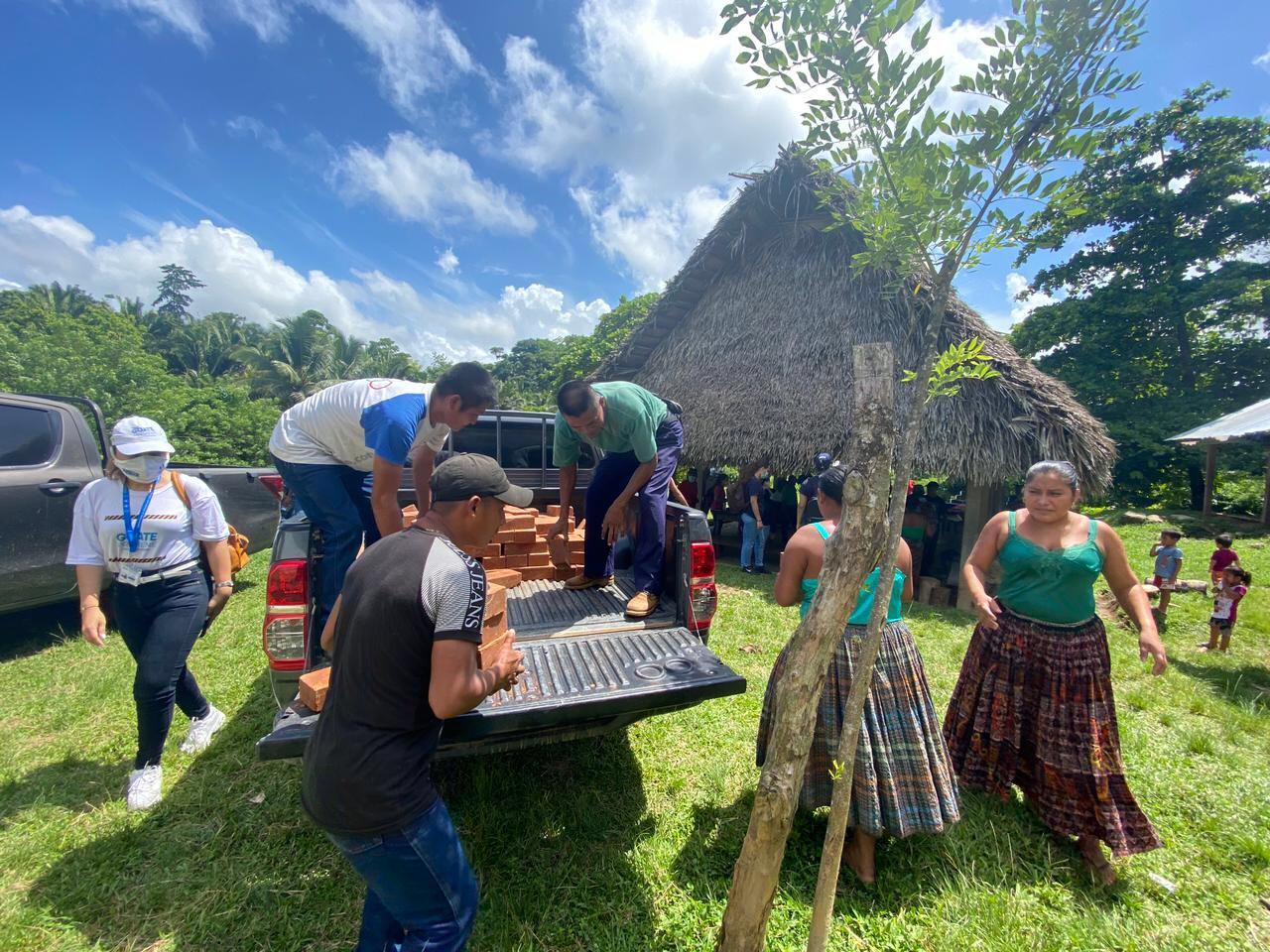 Gobernación Departamental de Izabal honra compromisos adquiridos durante Gabinete Móvil
