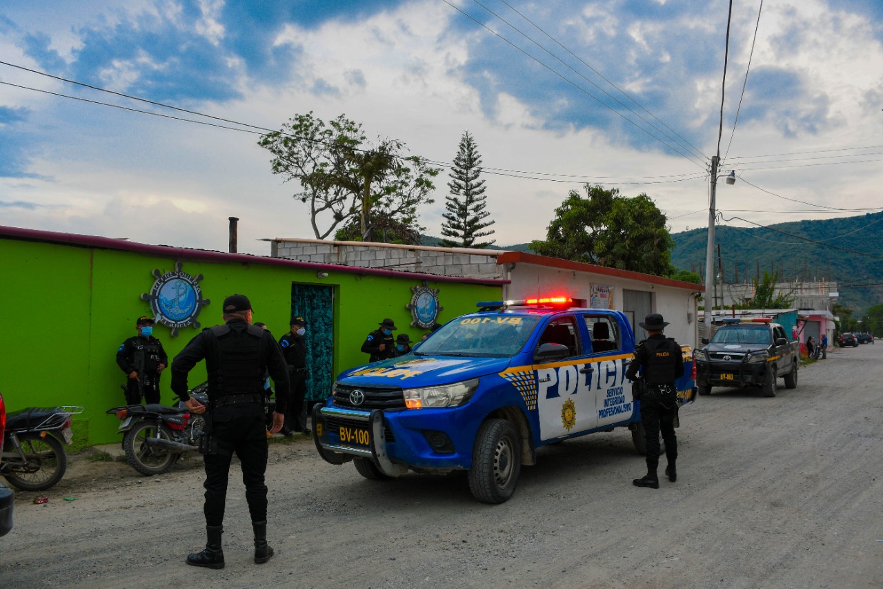 PNC refuerza operativos en Baja Verapaz por aumento de casos de COVID-19