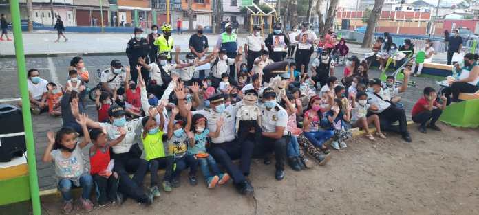 Fortalecen trabajo comunitario y acercamiento de la PNC al ciudadano