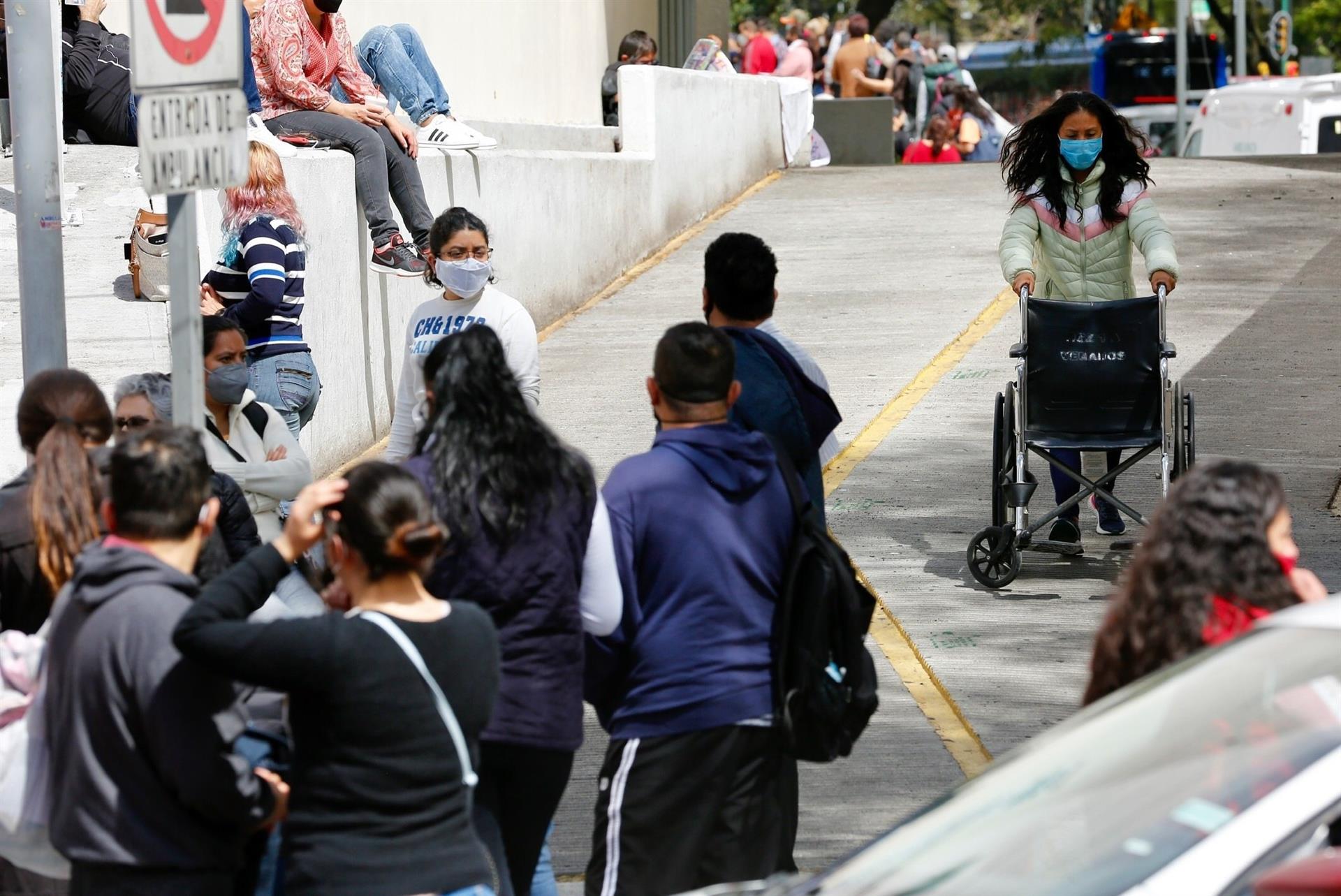 México se enfrenta a repunte de casos de coronavirus, pero con menos letalidad