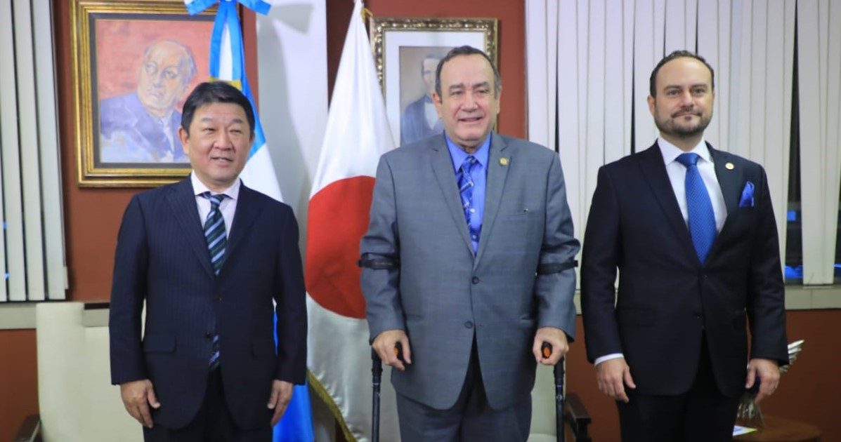 El mandatario Giammattei destacó la importancia de fortalecer los lazos de amistad con Japón