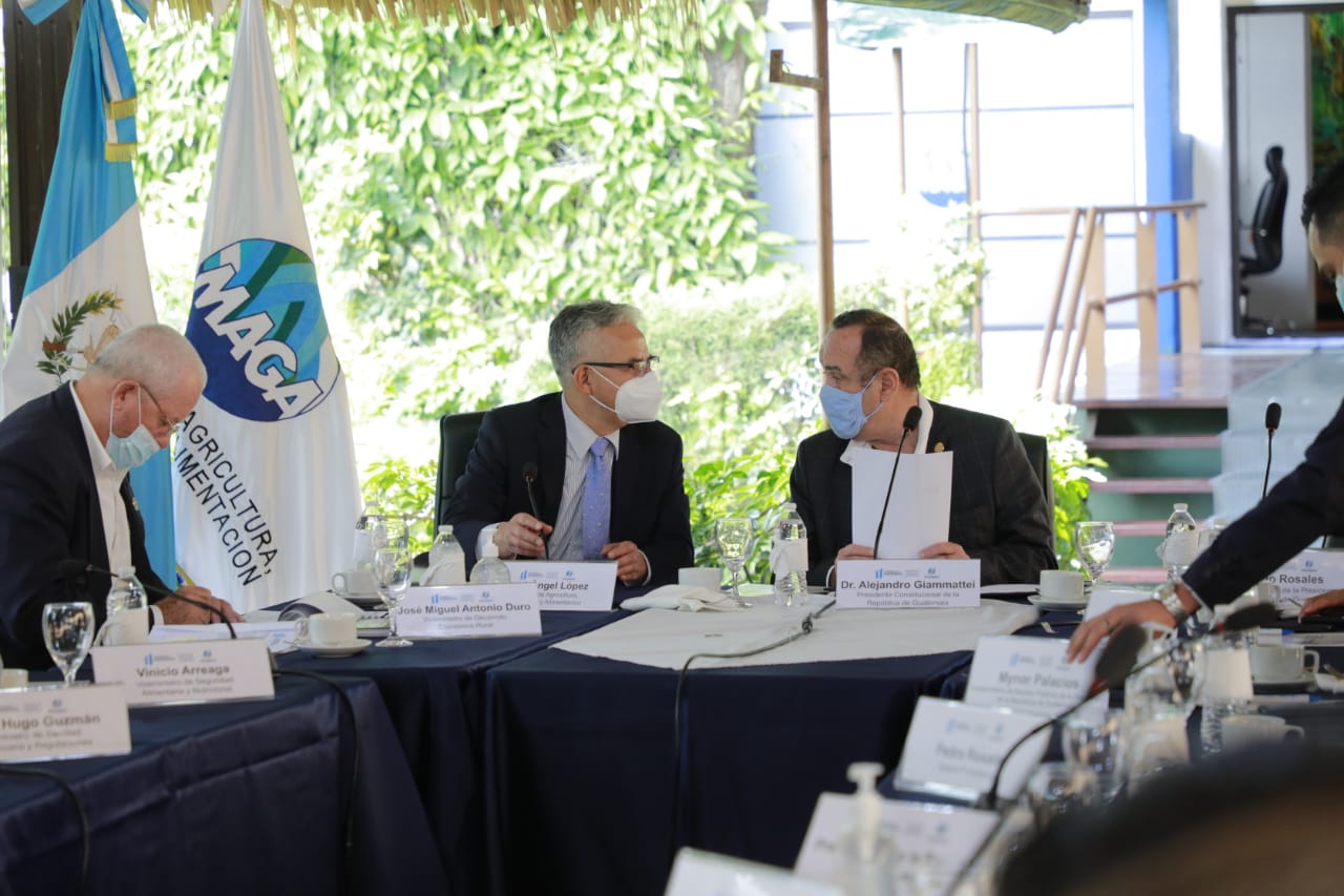 El presidente Alejandro Giammattei se reunió con autoridades del Maga este miércoles.