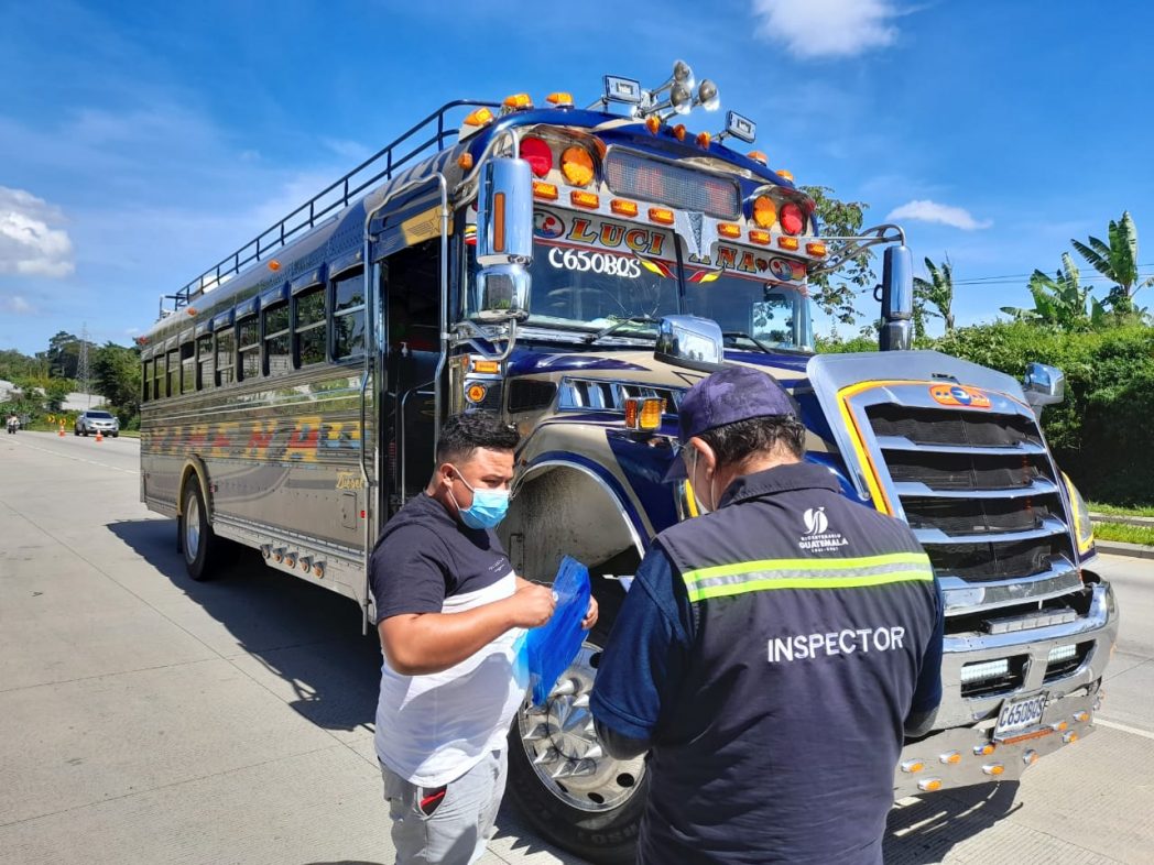DGT continúa con operativos de verificación al transporte extraurbano