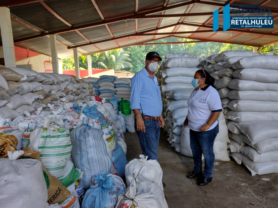 Programa de apoyo alimentario beneficia a vecinos de Retalhuleu