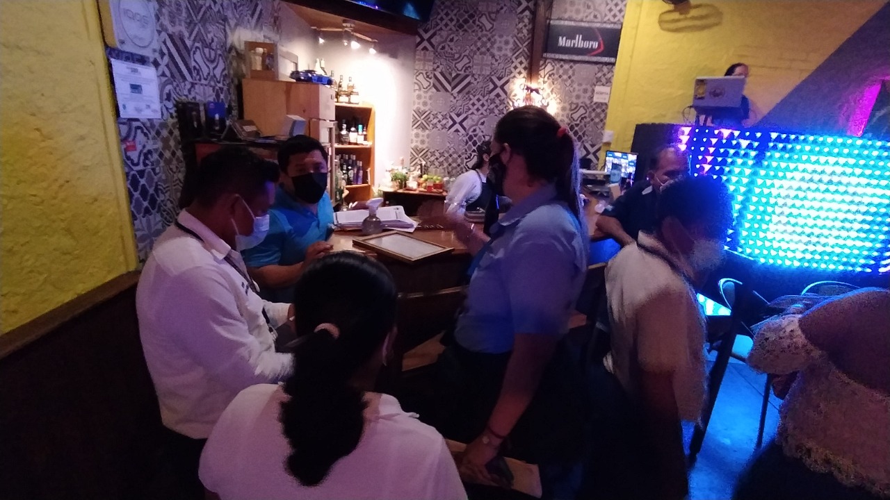 Inspeccionan centros nocturnos en Suchitepéquez