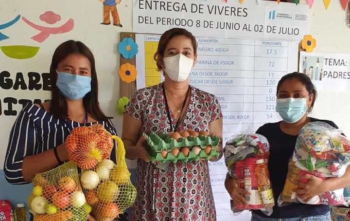 Niños inscritos en CADI de Los Amates, Izabal, reciben sexta dotación de alimentos