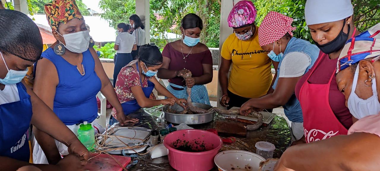 SOSEP capacita a unidades productivas de Livingston
