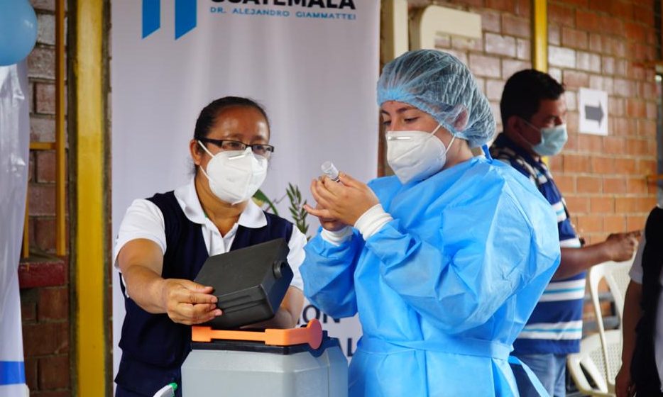 Jalapa reporta más de 19 mil dosis contra coronavirus administradas