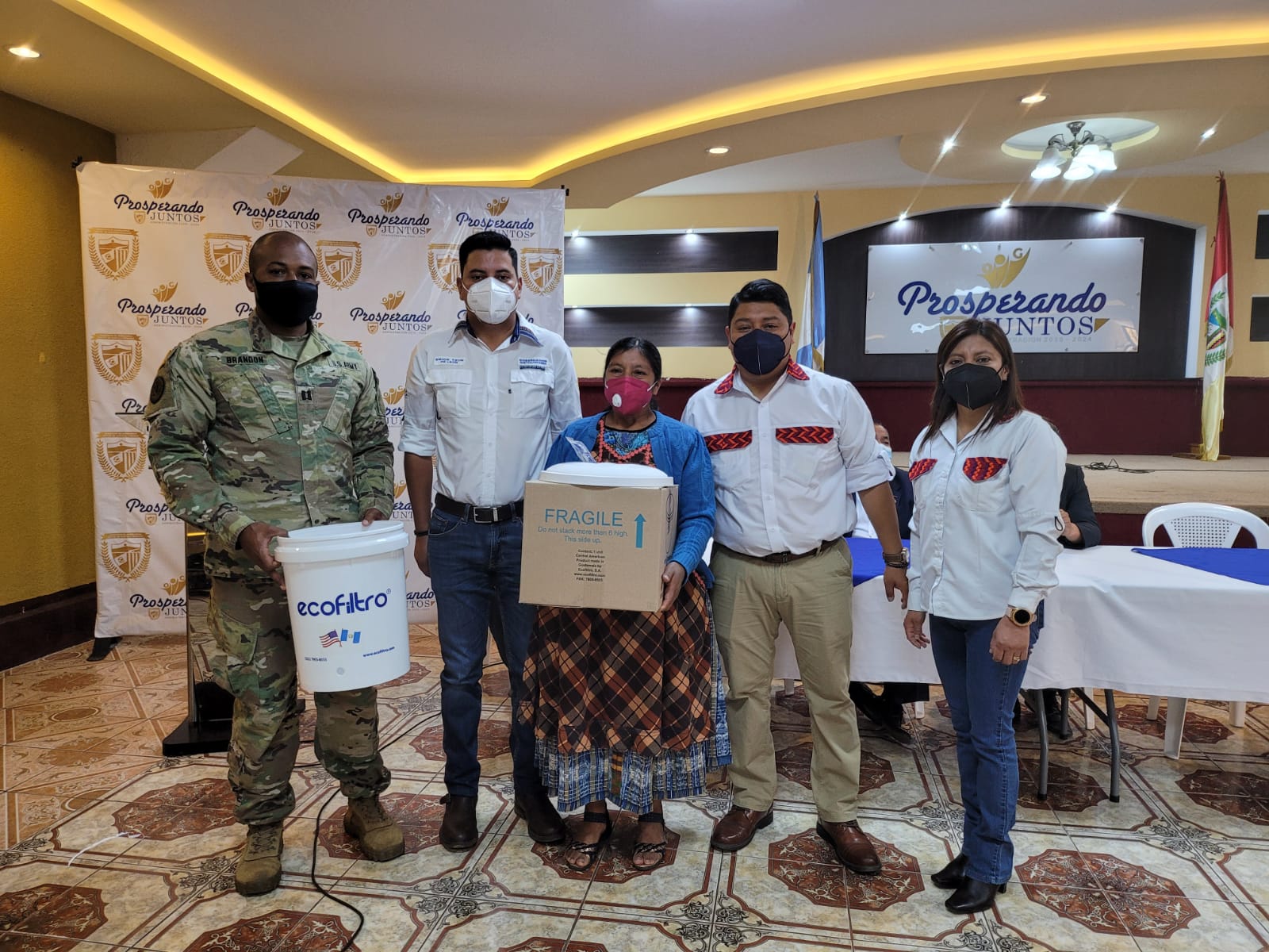 Donación de ecofiltros beneficiará a 5 mil familias en Quetzaltenango