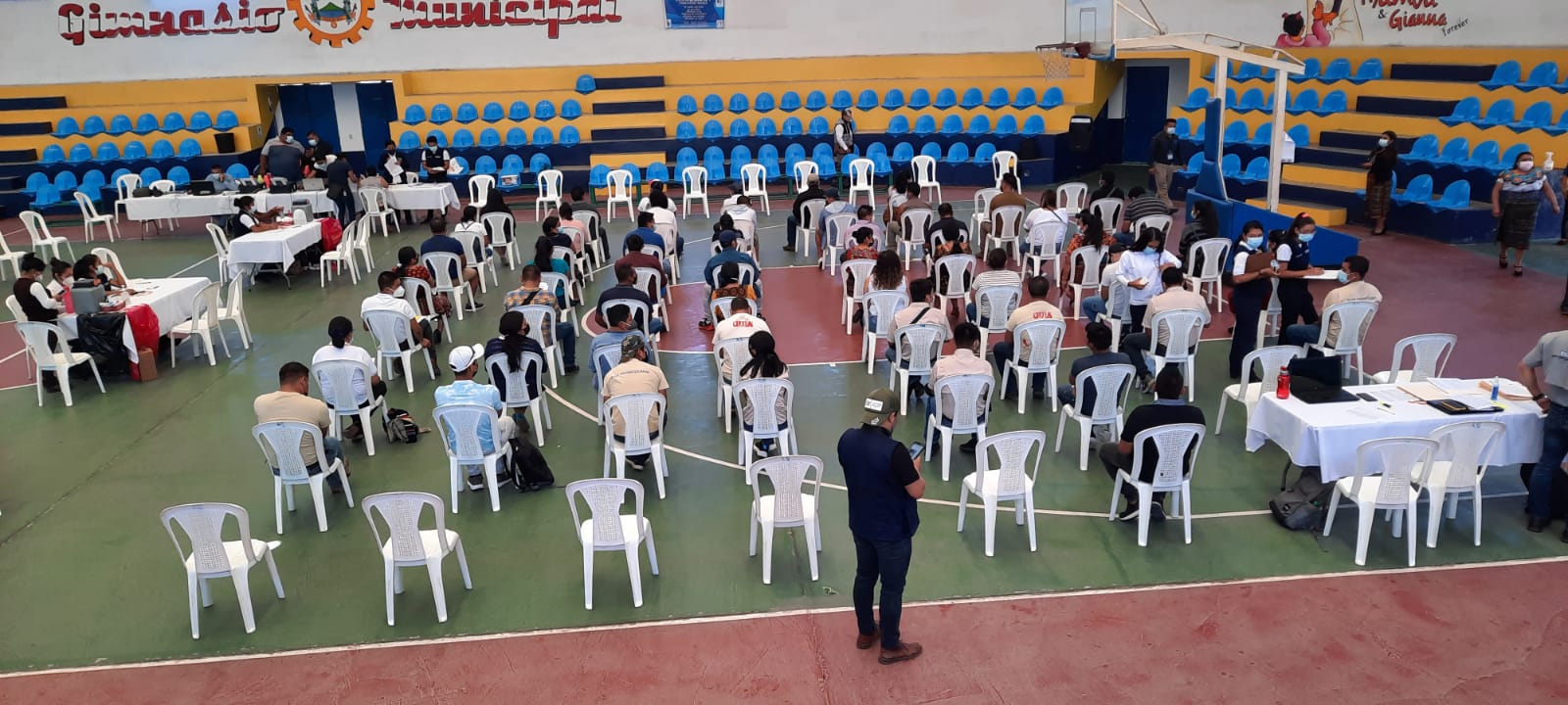Habilitan vacunación para sector turístico en Sololá
