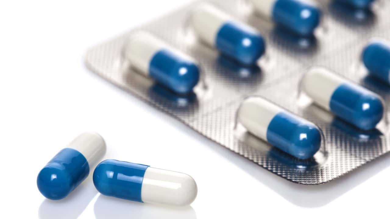 Especialista en infectología explica el uso de antibióticos en los pacientes con coronavirus