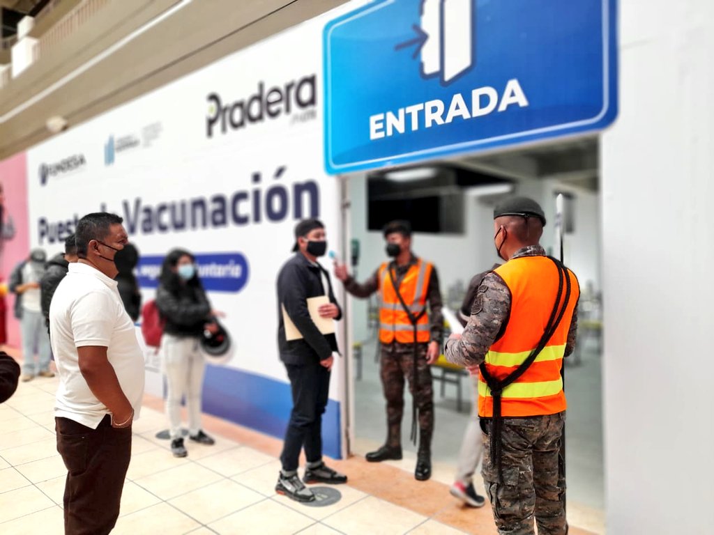Puestos de vacunación que atenderán este fin de semana en la capital
