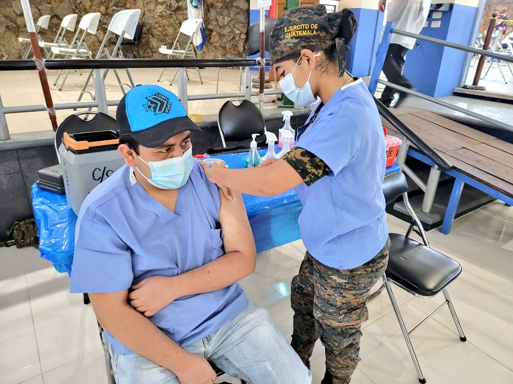 Ejército vacunará a más de 23 mil personas este fin de semana en instalaciones militares