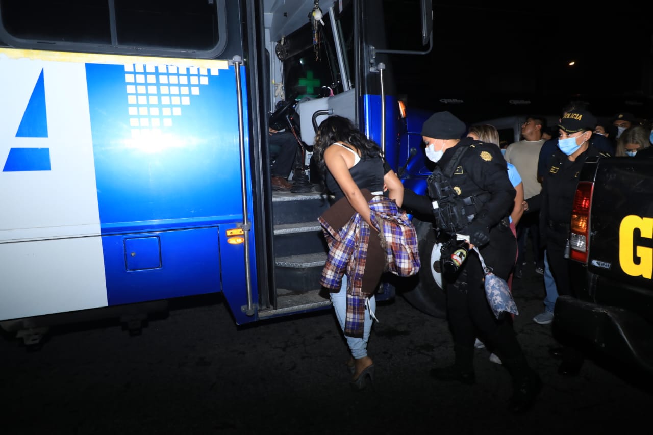 Capturados en operativos sorpresa por infringir la ley seca