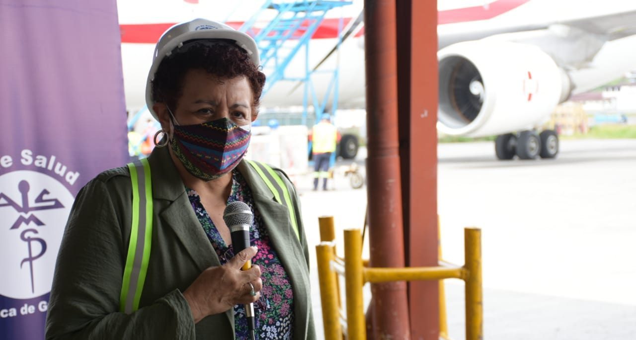 Ministra de Salud se pronuncia sobre casos de hongo negro reportados en Guatemala