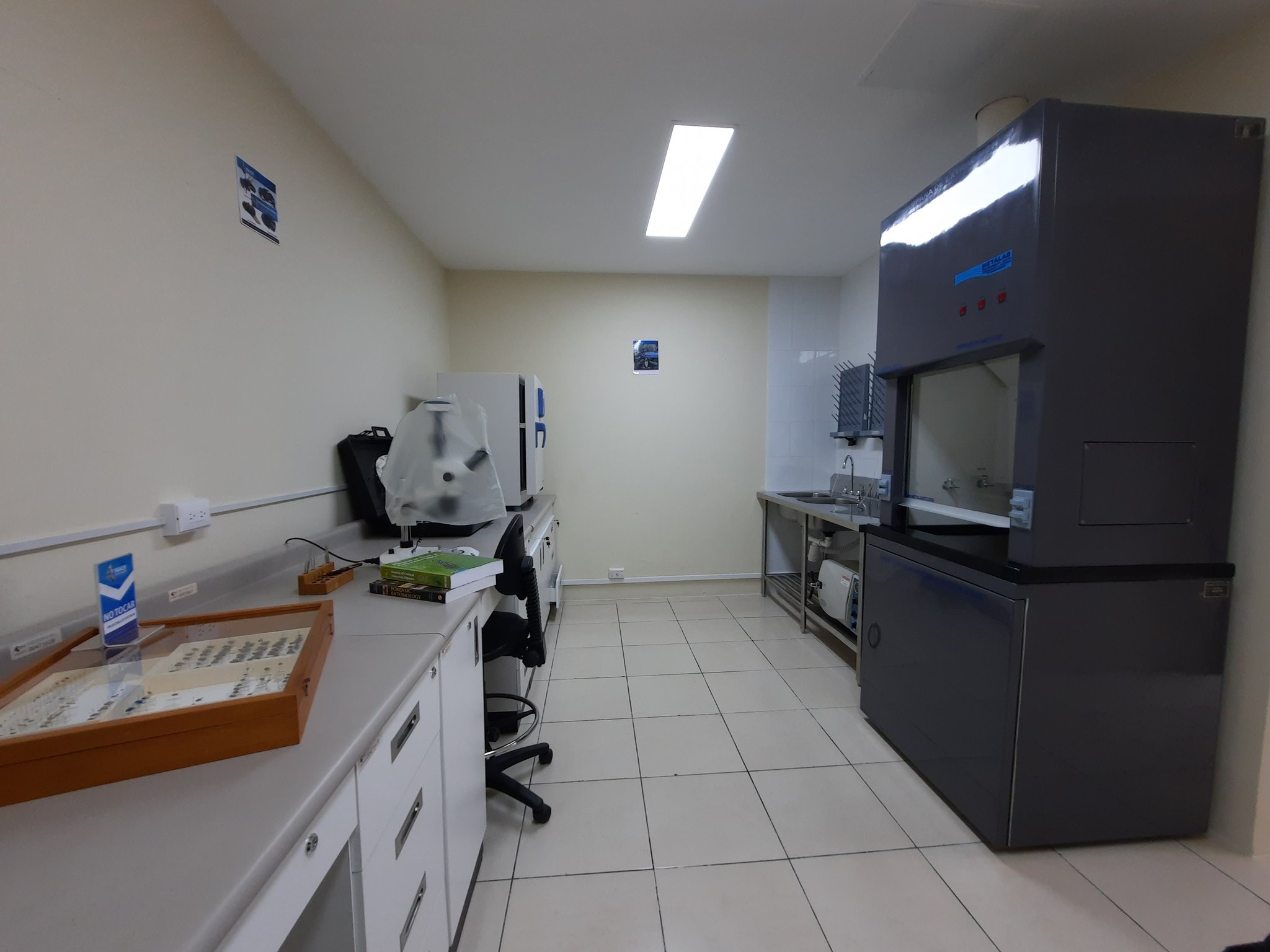 Inauguran Laboratorio de Entomología Forense, que incorporará nuevas fuentes científicas de evidencia para procesos judiciales