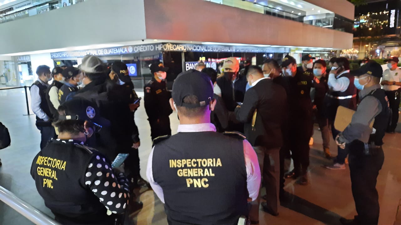 Capturan a 25 personas durante operativos por ley seca