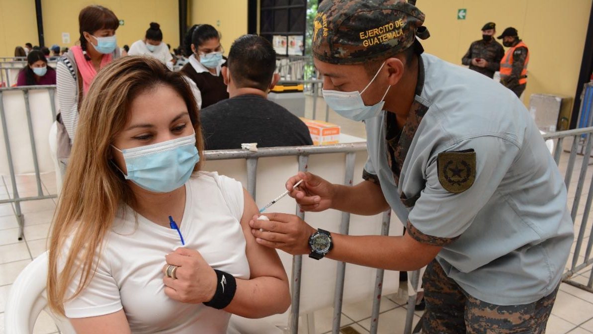 COE informa sobre avance de vacunación en el departamento de Guatemala